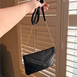 Quilted Envelope Crossbody / Clutch – Gold Chain Strap